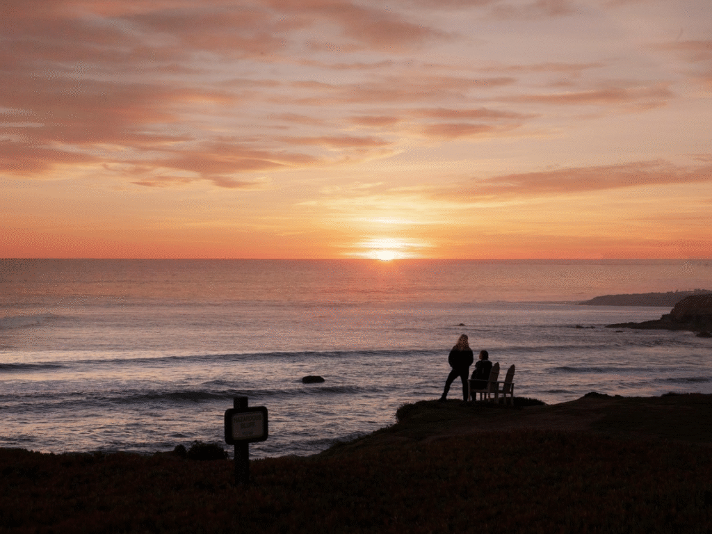 15 Dreamy Romantic Weekend Getaways in the USA for Couples in 2025 Big Sur, California