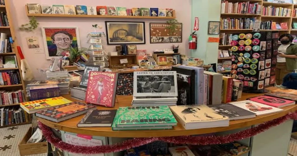 Fabulosa Books (The Castro)