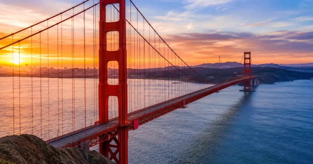 Golden Gate Bridge at sunset
