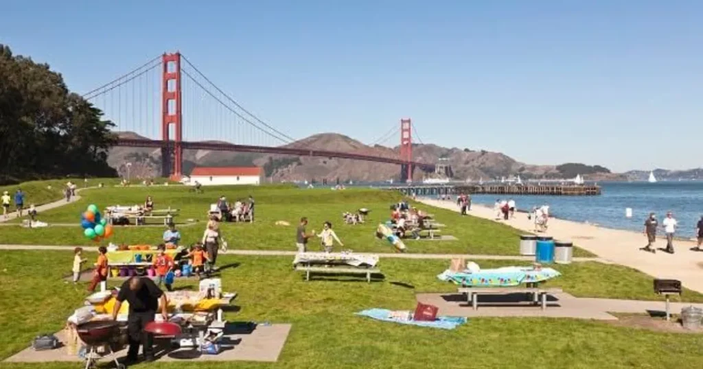 Best Parks in San Francisco for a Picnic: 8 Scenic Places to Eat Outdoors Crissy Field